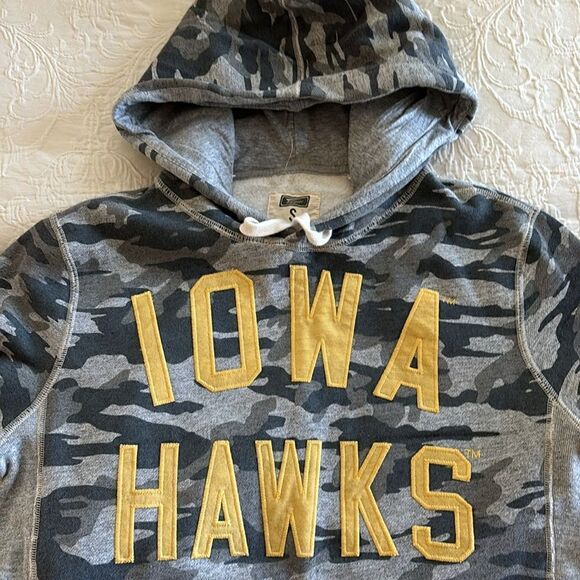Tailgate Iowa Hawkeyes Gray camouflage Pullover hoodie Sweatshirt ANF small - Picture 7 of 11